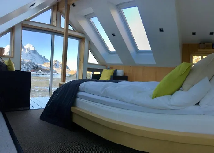 Lofoten Fjord * Saupstad (Vestvagoy)