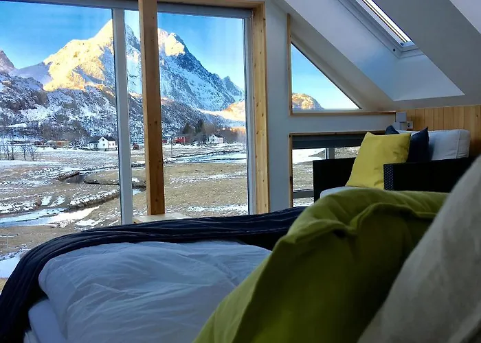 Lofoten Fjord * Saupstad (Vestvagoy)