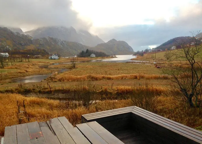 Lofoten Fjord * Saupstad (Vestvagoy)