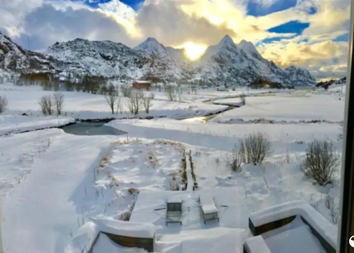 Lofoten Fjord Saupstad (Vestvagoy)