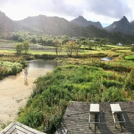 Lofoten Fjord Saupstad (Vestvagoy)