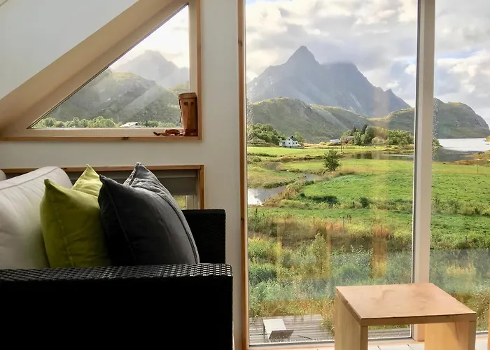 Lofoten Fjord * Saupstad (Vestvagoy)
