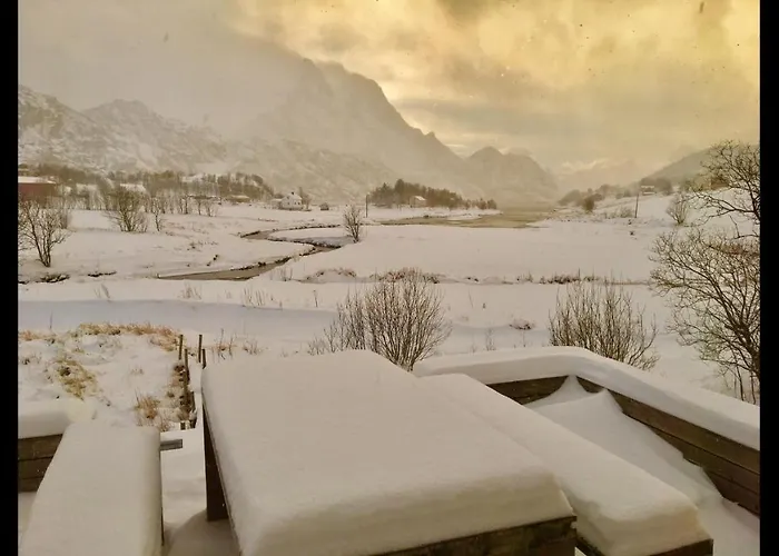Lofoten Fjord * Saupstad (Vestvagoy)